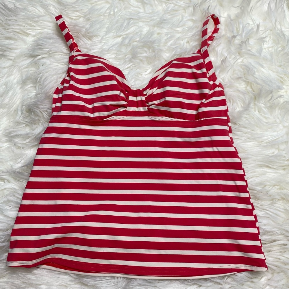 Lands’ End striped tankini top size 4